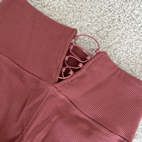 Fabletics leggings - Picture 2 of 2